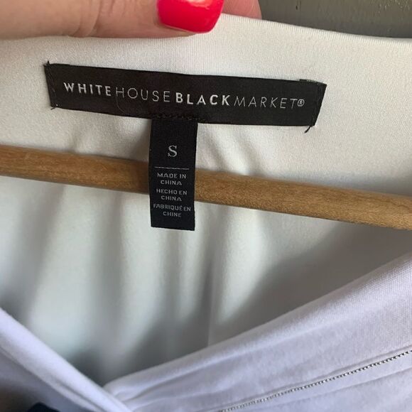 White House Black Market White V Neck Tunic size S - Picture 3 of 4